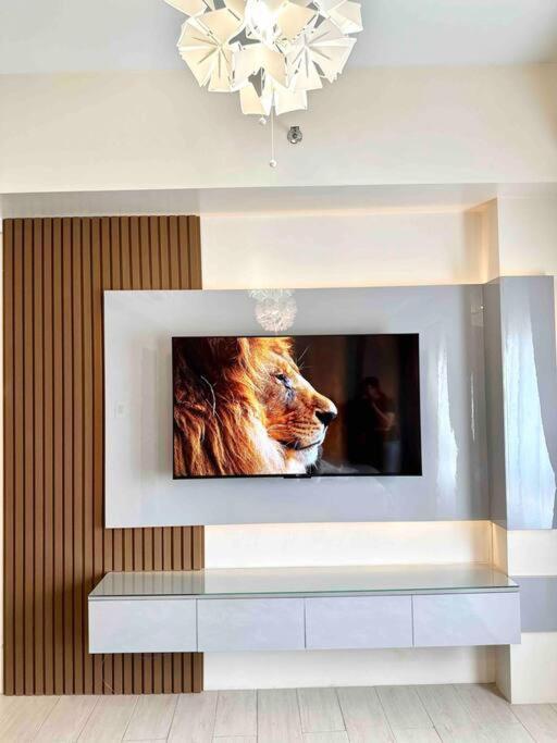 Airport Naia Terminal 3 Insane Interior Apartment Manila Exterior photo